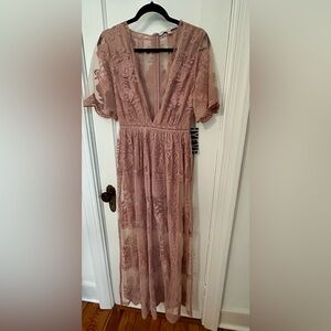 HYFVE Dusty Rose Lace V-Neck Maxi Dress